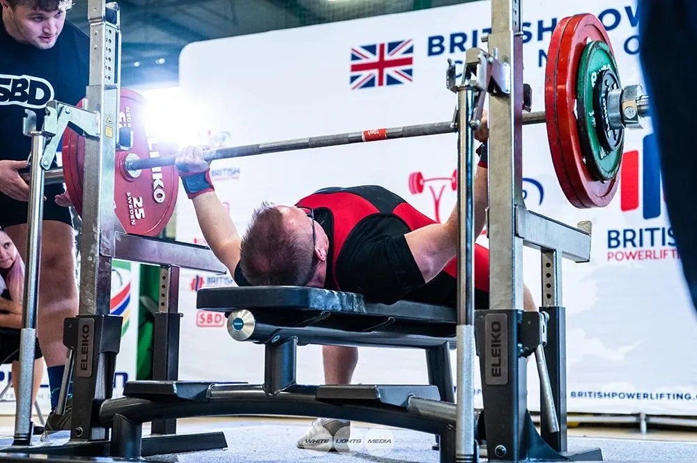 Andrew pressing out the 150 kg opener for a good lift