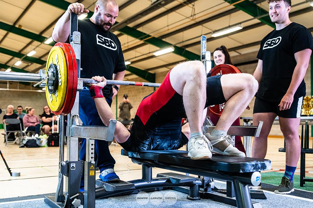 160kg second lift attempt - Andrew is setting up